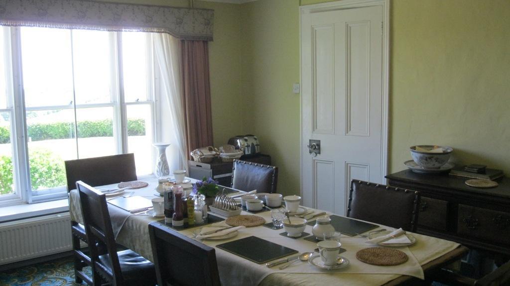 Pigeonwood House Acomodação com café da manhã Folkestone Exterior foto